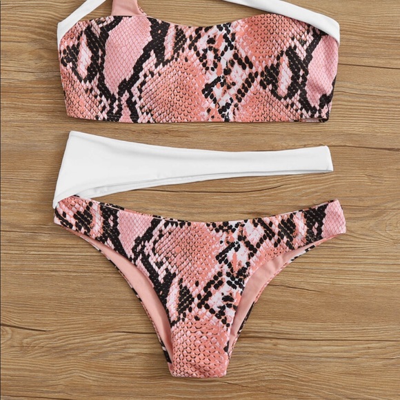 Snake print bikini - Picture 4 of 6